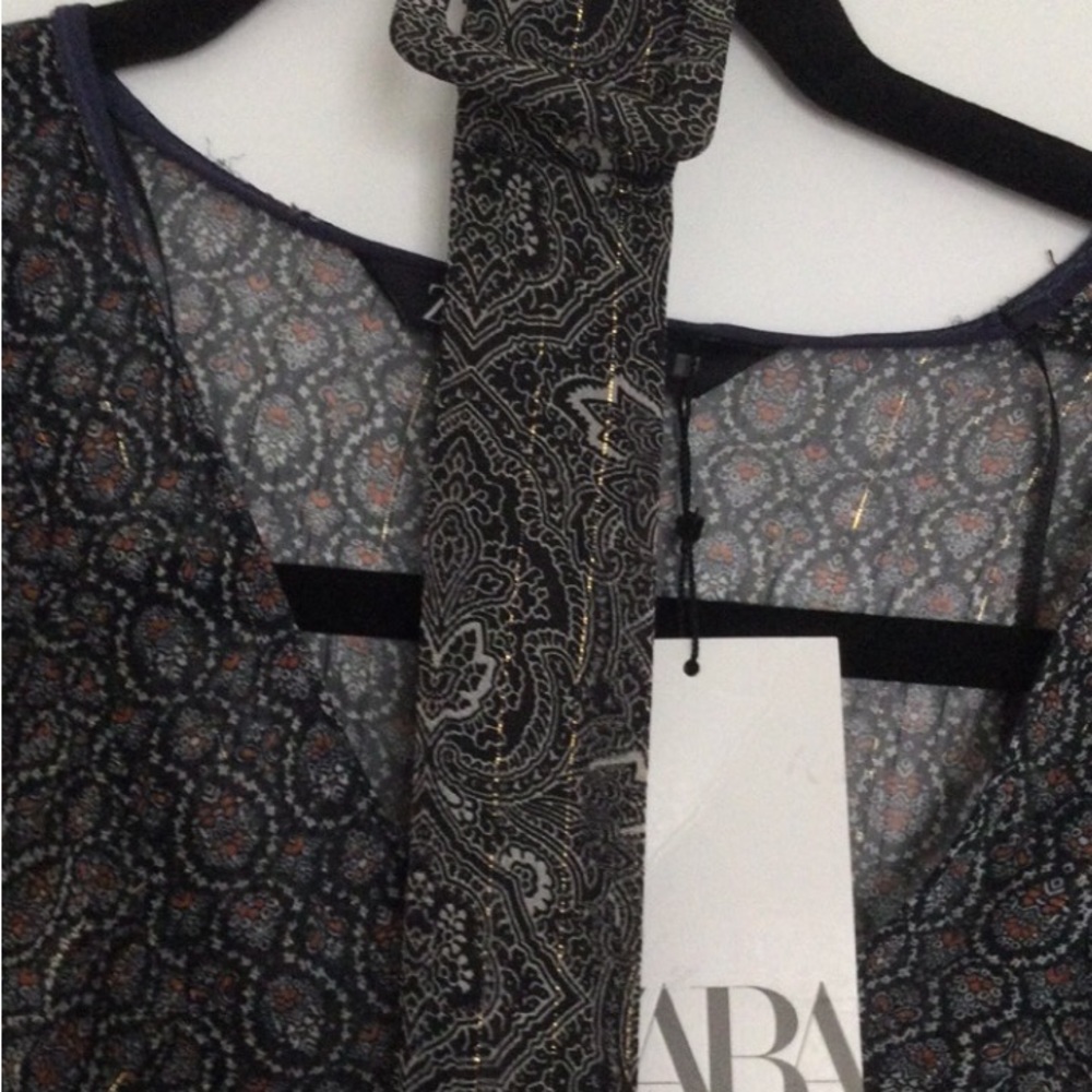 Dress - Picture 2 of 4